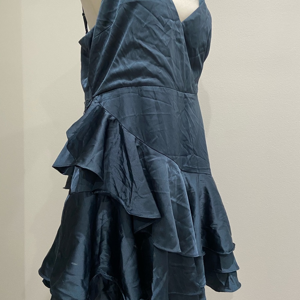 Satin mini dress - Picture 2 of 4